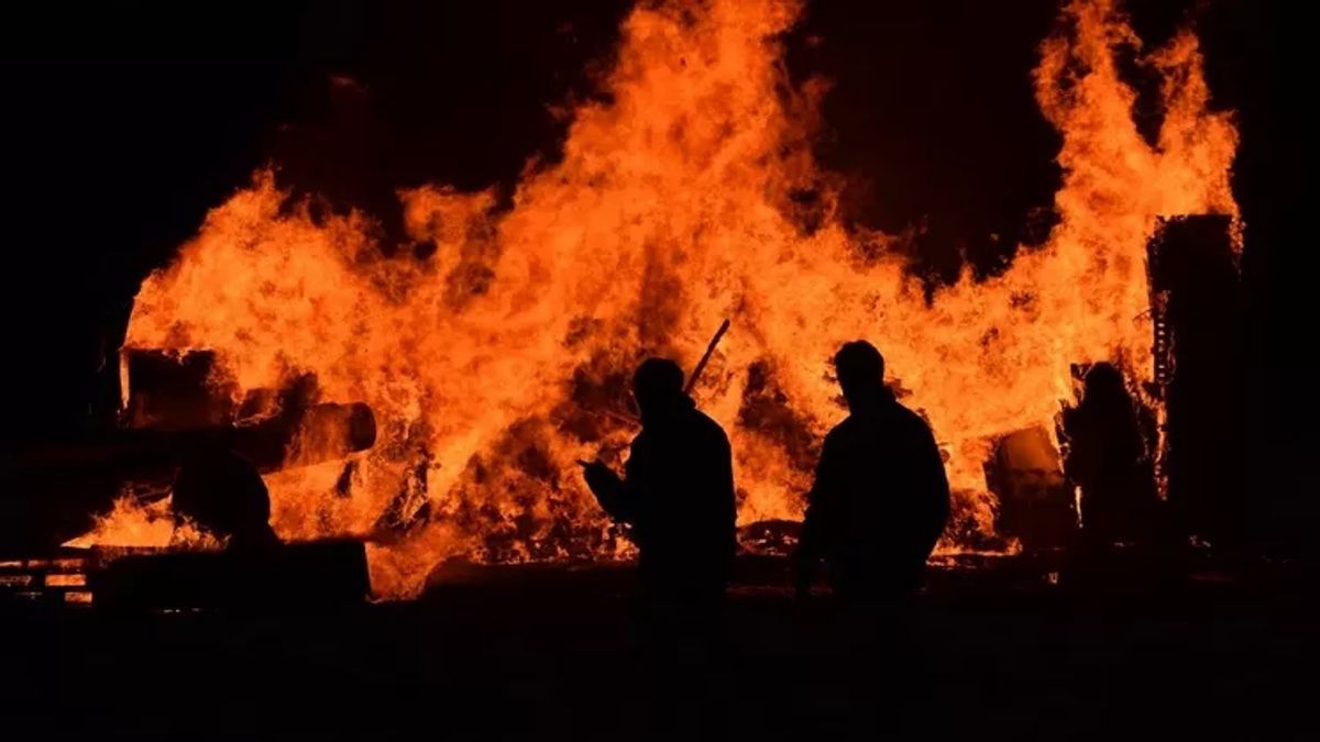 12 People Including Director Of Changfeng Hospital Beijing Detained By Police After Fire Incident