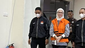 Karen Agustiawan Klaim Seluruh Dewan Direksi PT Pertamina Setujui Pengadaan LNG
