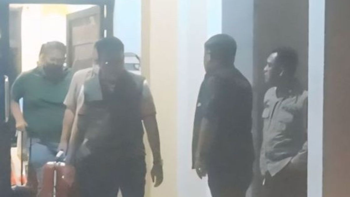 OTT KPK di OKU: Kepala Dinas PUPR dan Anggota DPRD Dibawa ke Jakarta
