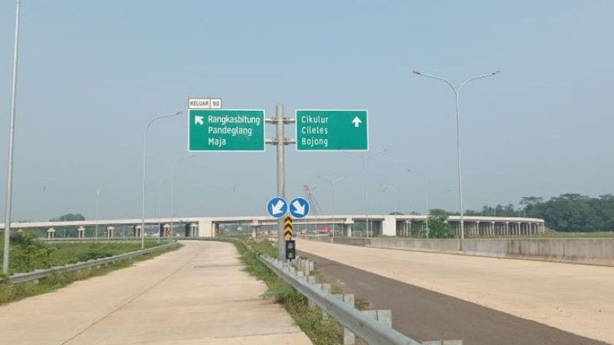 Serang-Panimbang收费公路第2段和第3段建于2022年初