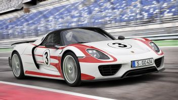 Porsche Tengah Kembangkan Mobil Jalan Raya Versi Balap