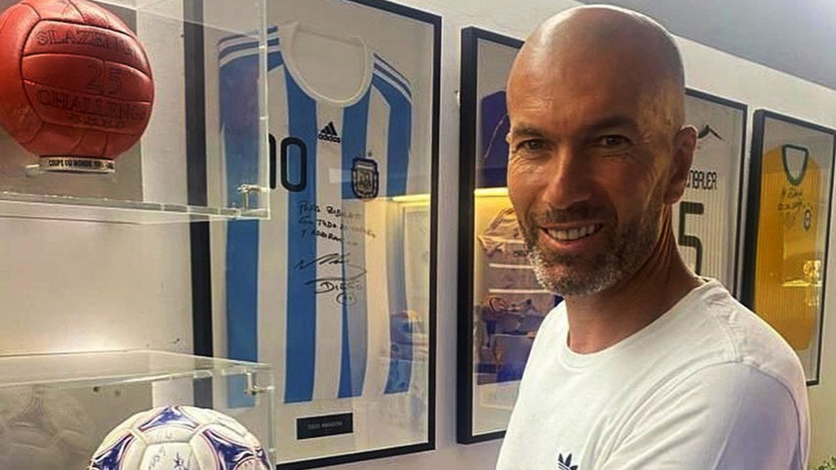Zinedine Zidane Becomes The Main Target To Replace Erik Ten Hag At Manchester United