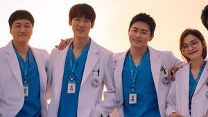 Cerita Drama Berakhir, Pemain Hospital Playlist Reuni di Variety Show Na Young Suk 