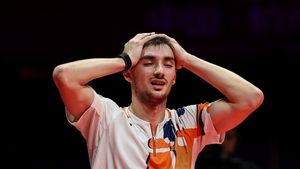 Christo Popov Buat Sejarah di BWF World Tour Finals 2025