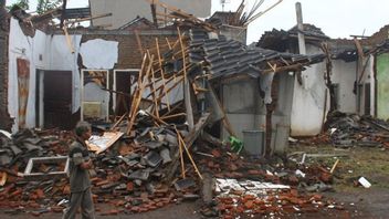 マラン、気象学、気候学、地球物理学庁の地震で被害を受けた何千もの家屋:悪い建物構造、彼らは耐震性を設計されていません