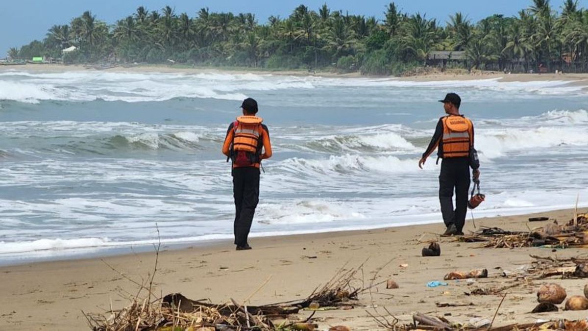 Gelombang dan Angin di Lebak Banten Lagi Ganas-ganasnya, Nelayan dan Pelaku Pelayaran Jangan Melaut Dulu