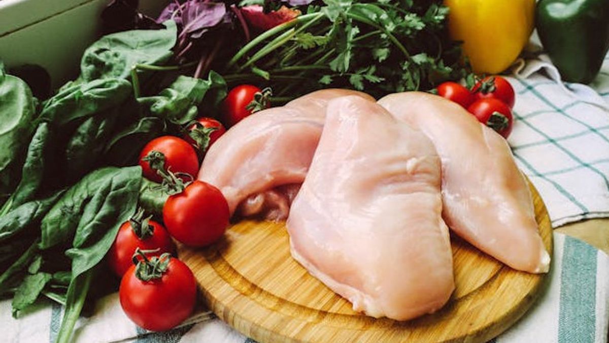 How Long Can Chicken Meat Last In The Refrigerator?