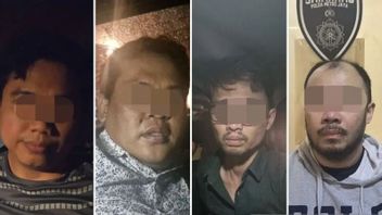 銀行のKacabの殺害の事件で起訴された3人のTNI被告が初公判を受ける