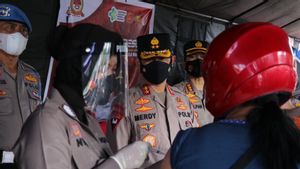 Polres Pelabuhan Makassar Tambah Vaksinasi "Drive Thru" Sebanyak 200 Dosis