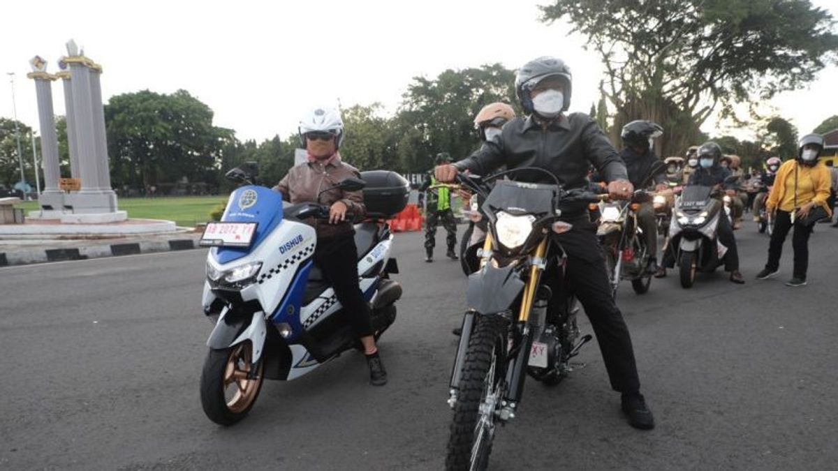 Naik Motor Dishub, Bupati Sleman Kustini Patroli Pengamanan Malam Tahun Baru