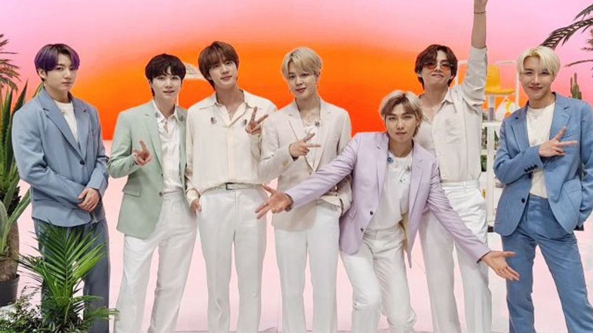 Layak Dinantikan, BTS Akan Tampil Bersama Megan Thee Stallion di AMA 2021