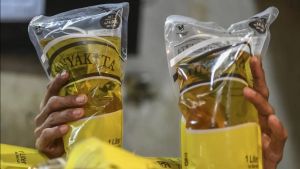 Tak Sesuai HET, Info Pedagang di NTB Jual MinyaKita Rp207 Ribu/Dus Ditelusur Polisi