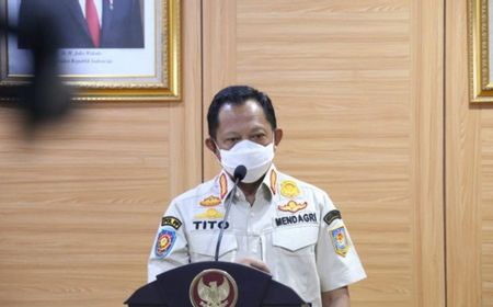 Mendagri Tito Minta Jangan Semua SDM Asli Papua Diarahkan Jadi Pegawai Negeri