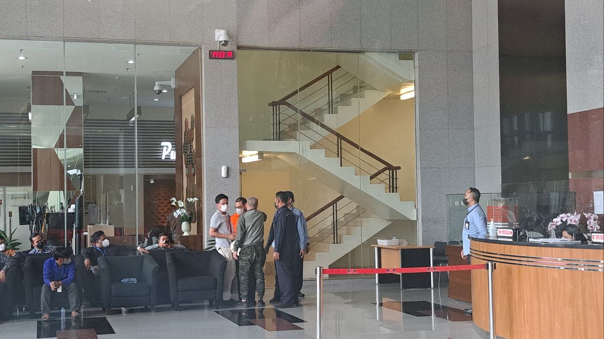 والكوت سيماهي السابق يعود سجينا في الحزب الشيوعي الكوري بعد إطلاق سراحه من سجن سوكاميسكين