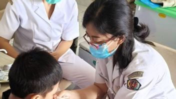 유아 폐렴에 대해 알아보기 : 발리 보건국은 조기 발견과 완전한 예방 접종을 장려합니다.