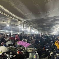 H-2 Lebaran Antrean Pemudik Motor di Ciwandan Cilegon Mengular