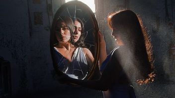 7 Tanda Kamu Sedang Mengalami Kekosongan Emosional