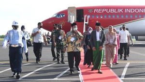 Presiden Jokowi Ditemani Iriana Sudah Mendarat di Lampung untuk Buka Muktamar Ke-34 NU
