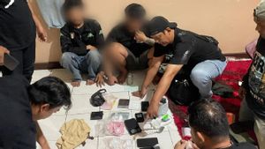 Police Arrest Courier Of Methamphetamine And Ecstasy Of Jakarta-Bekasi Network Secured On New Year's Eve