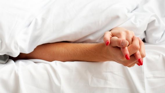 8 Cara Jitu Mendapatkan Orgasme Lebih Baik