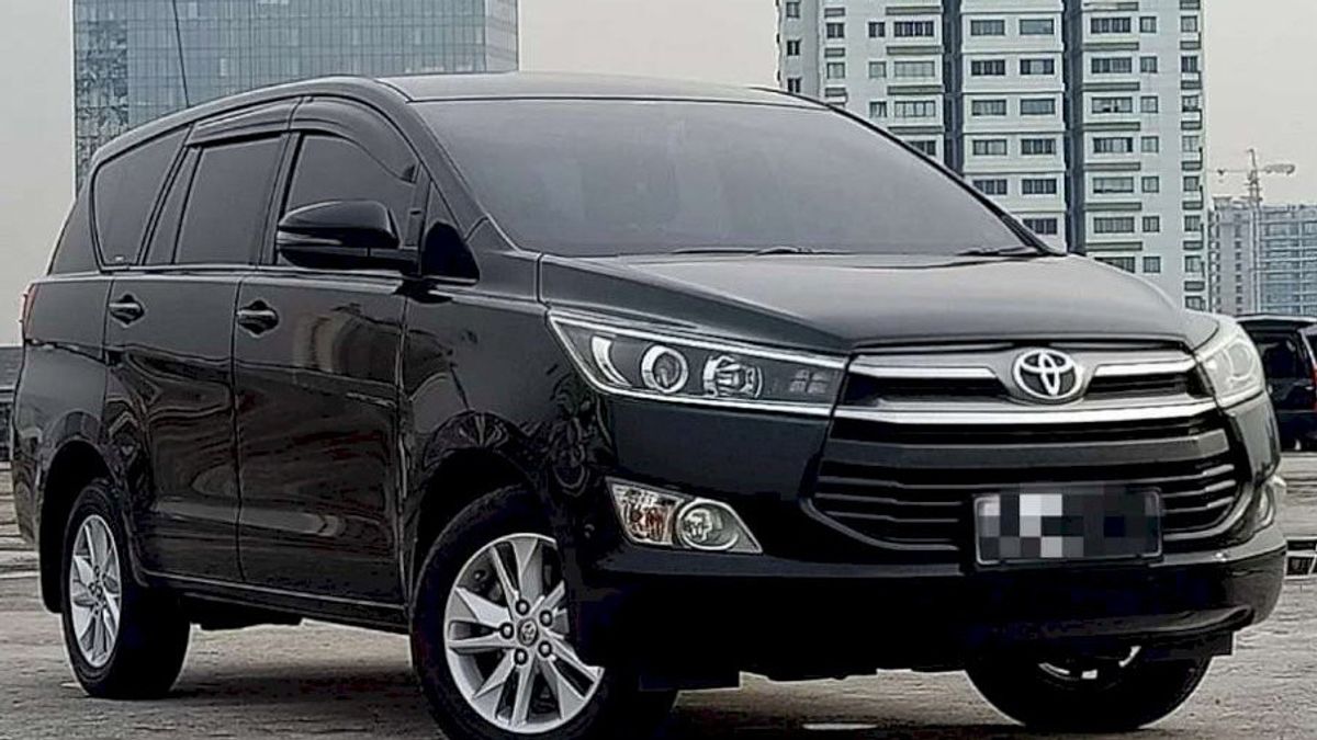 Innova Reborn 和 Venturer 之间最基本的区别