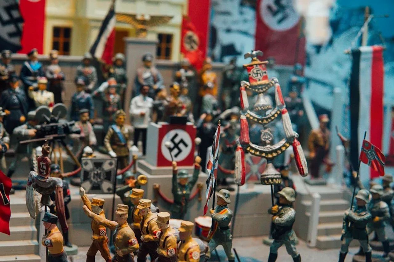 US Senate Finds Bank Credit Customer Suisse Affiliated Nazi, Including SS High Officer