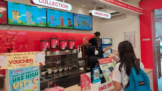 Gerai Jajanan China Invansi Indonesia, Awas Eksistensi UMKM Lokal Terancam!