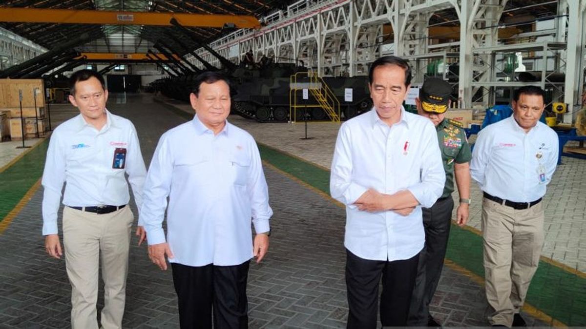Rumor Prabowo Tampar Wamentan, Jokowi: Situasi Politik Seperti Ini Pasti Banyak Isu