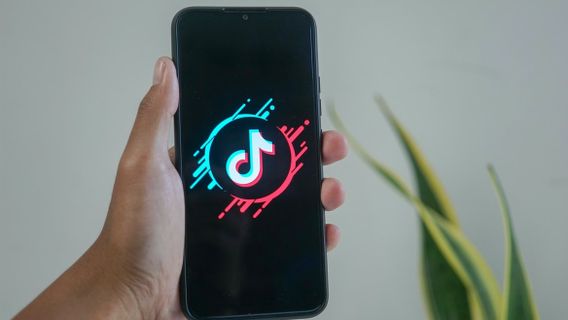 Gak Perlu Repot, Begini Cara Mengunggah Konten TikTok Menggunakan Template yang Tersedia