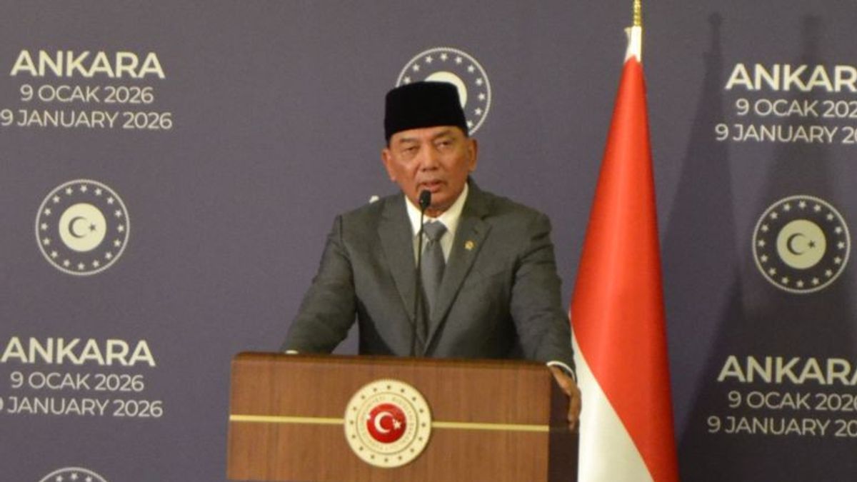 Discuss State Affairs, Defense Minister Acknowledges Meeting between President and Opposition Figures