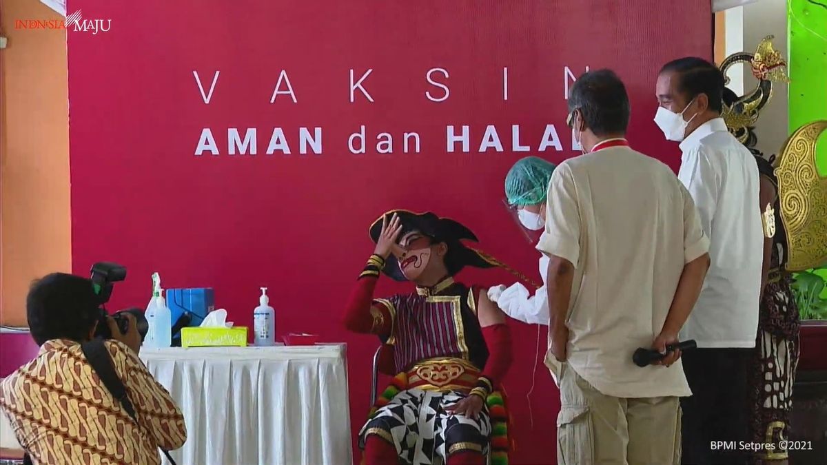 517 Artists In Yogyakarta Get COVID-19 Vaccination, Jokowi: To Keep Their Spirit Of Creating Arts