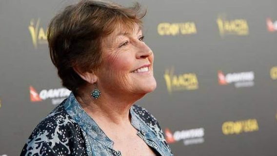 La Chanteuse Helen Reddy Meurt