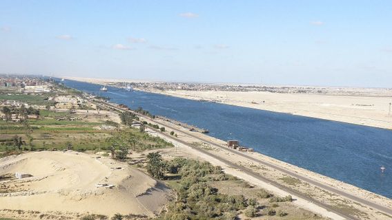 Aground On The Suez Canal, The Largest Container Ever Given Ship Was Insured For Hundreds Of Millions Of US Dollars