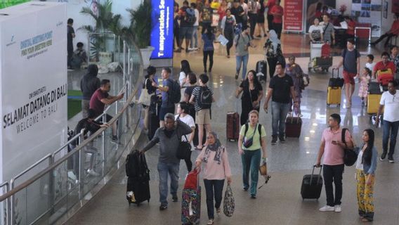 الخطوط الجوية الصينية تسير رحلاتها إلى مطار آي غوستي نغوراه راي، وهي رحلات متصلة ببالي على 22 مسارا
