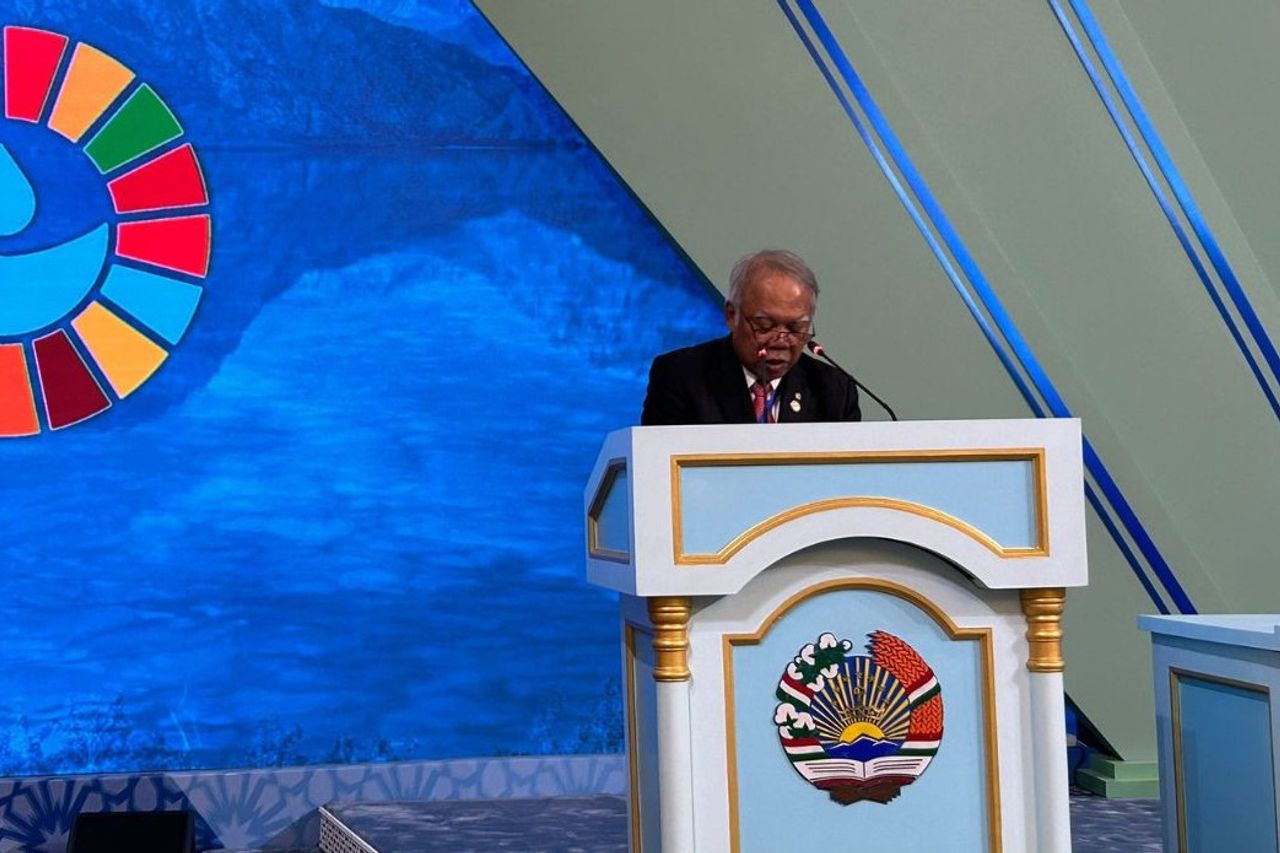タジキスタンでは、バスキ大臣がすべての代表団を招待し、世界の水安全保障の達成に向けて協力します