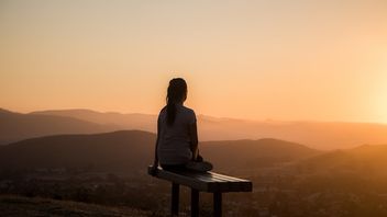 Selain Meditasi, Belajar Teknik Pernapasan yang Benar Juga Bisa Bantu Tenangkan Diri