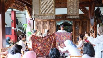 通过Wastra Wisata 2025追踪西爪哇的肉类和蜡染魅力