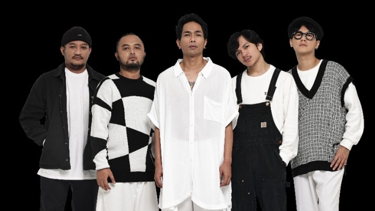 Success In Surabaya And Yogyakarta, Fourtwnty Closes Nar Tour Album In Jakarta