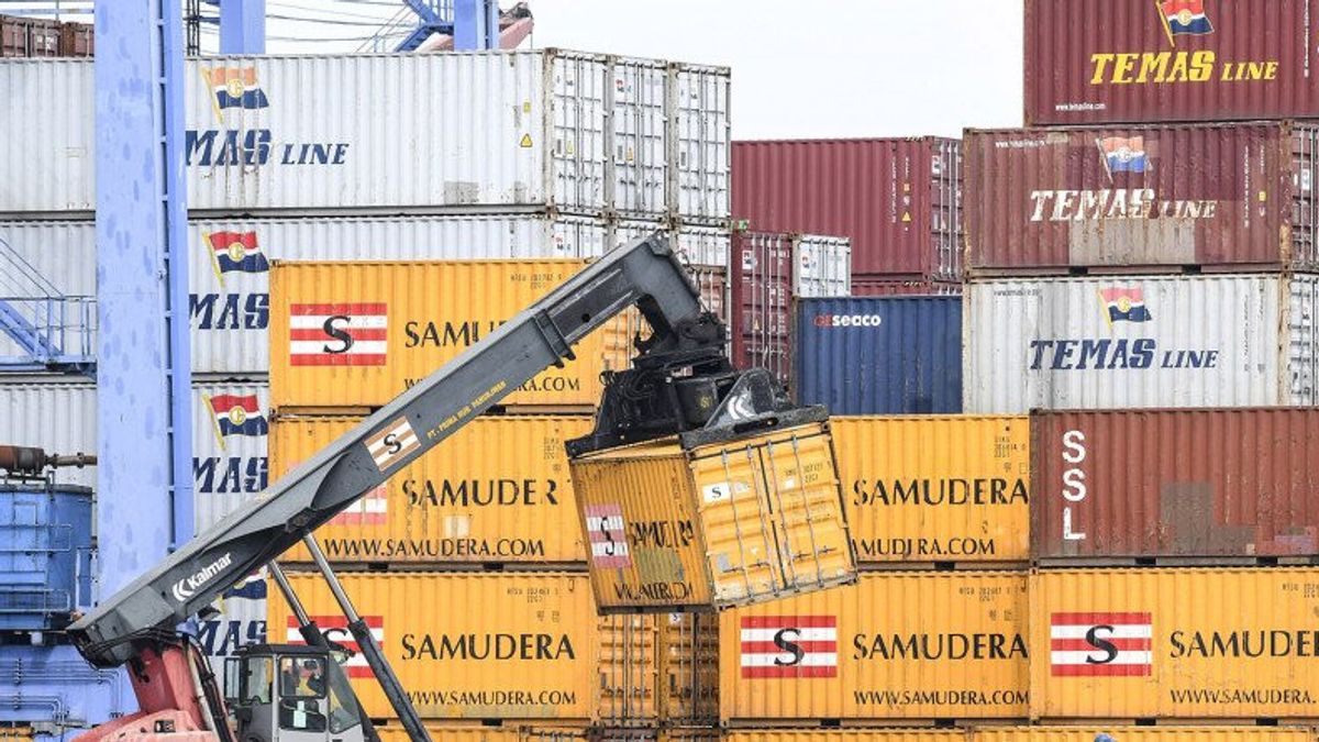 अब पूजा और आपदा के लिए उपहार के सामान का आयात सीमा शुल्क से मुक्त है, यह मैकेनिक है