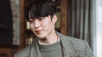 韓国ドラマ「私のルームメイトはグミホ」の俳優、チャン・キヨンは今日正式に兵役に就任