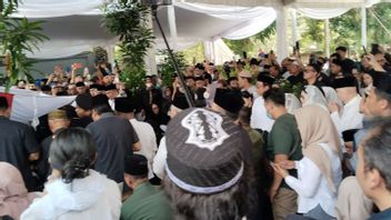 جنازة أليكس نوردين دفن في TPU Kebun Bunga Palembang