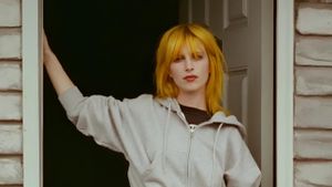 Hayley Williams Akhirnya Merilis Materi Barunya di Platform Streaming