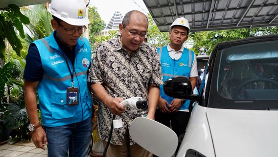 Lengkapi Infrastruktur Kendaraan Listrik, PLN Nyalakan 300 Home Charging di Jakarta Raya