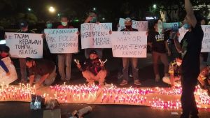 Pengusutan Kasus Pelanggaran PPKM oleh Walkot Malang Sutiaji Dapat Dukungan Lewat Aksi 1.000 Lilin di Balkot 
