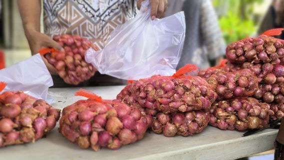 Libur Lebaran, Harga Cabai dan Bawang Berangsur Turun