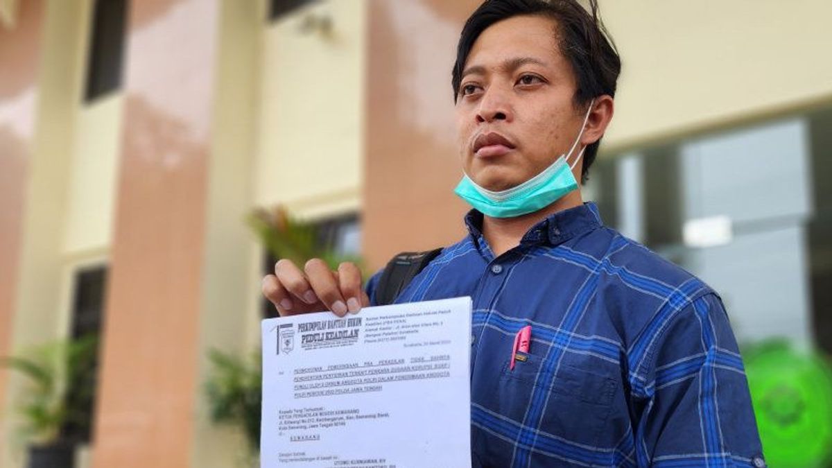 由于没有立即调查，MAKI提交了拖拽5名中爪哇警察的兜售案件 