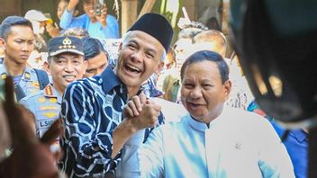 Kompas Surveyでは、SMRCからLSIまで、Prabowo Subiantoは下がる傾向があります