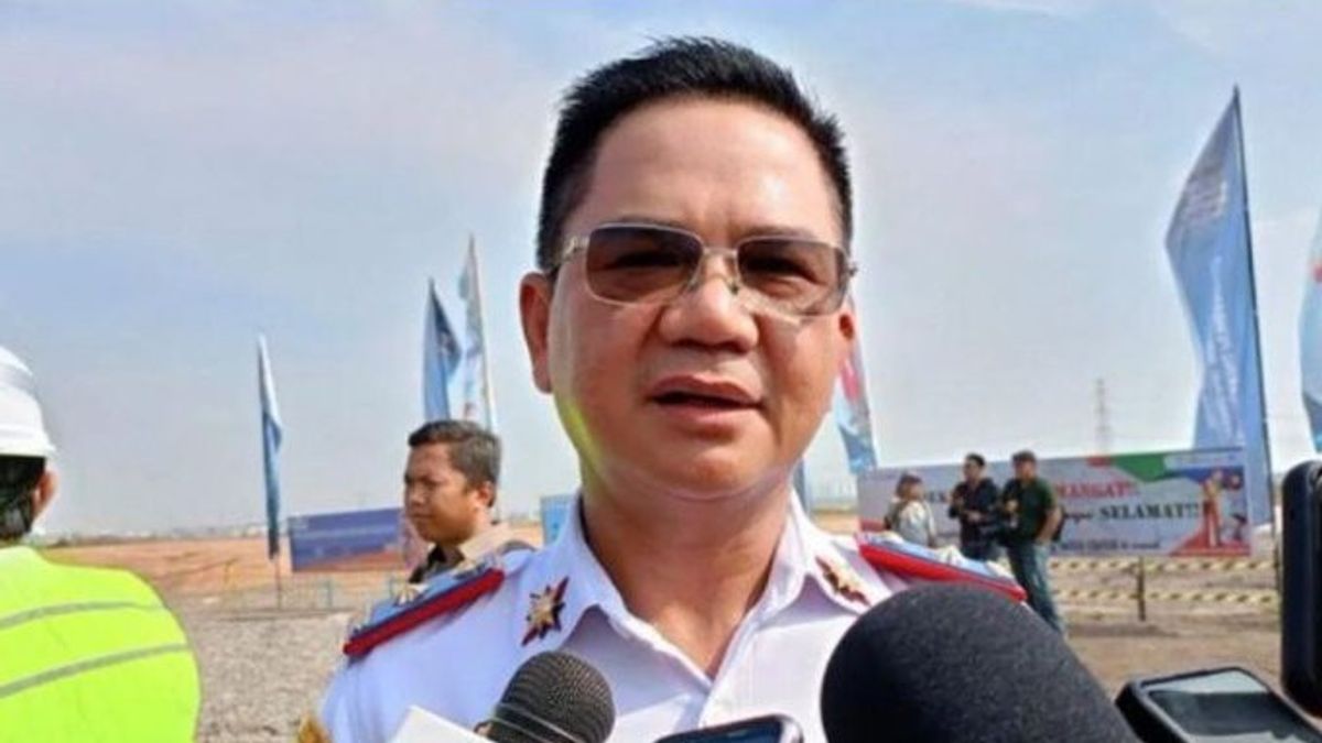 This Is The Road That Was Recovered During The People's Party And The Celebration Night For The 80th Anniversary Of The Republic Of Indonesia