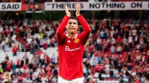 Cristiano Ronaldo Kirim Ucapan Khusus untuk Suporter usai Manchester United Bantai Arsenal