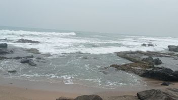 The Sea Wave Height In The South Of Lebak Touches 4 Meters, Fishermen, Tourists And Residents Please Be Alert